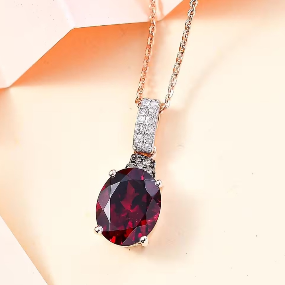 🌺Premium Rhodolite Garnet Pendant🌺